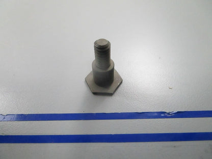 *NEW OEM* 0810 OMC Johnson Evinrude Shoulder Screw 328895 0328895