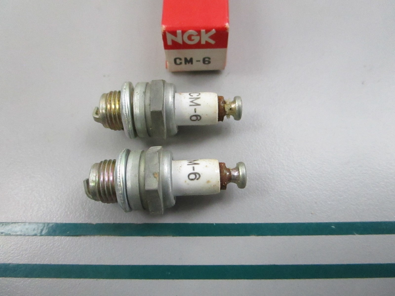NEW OEM (LOT OF 2) 98052-56471 Honda Spark Plug 0810