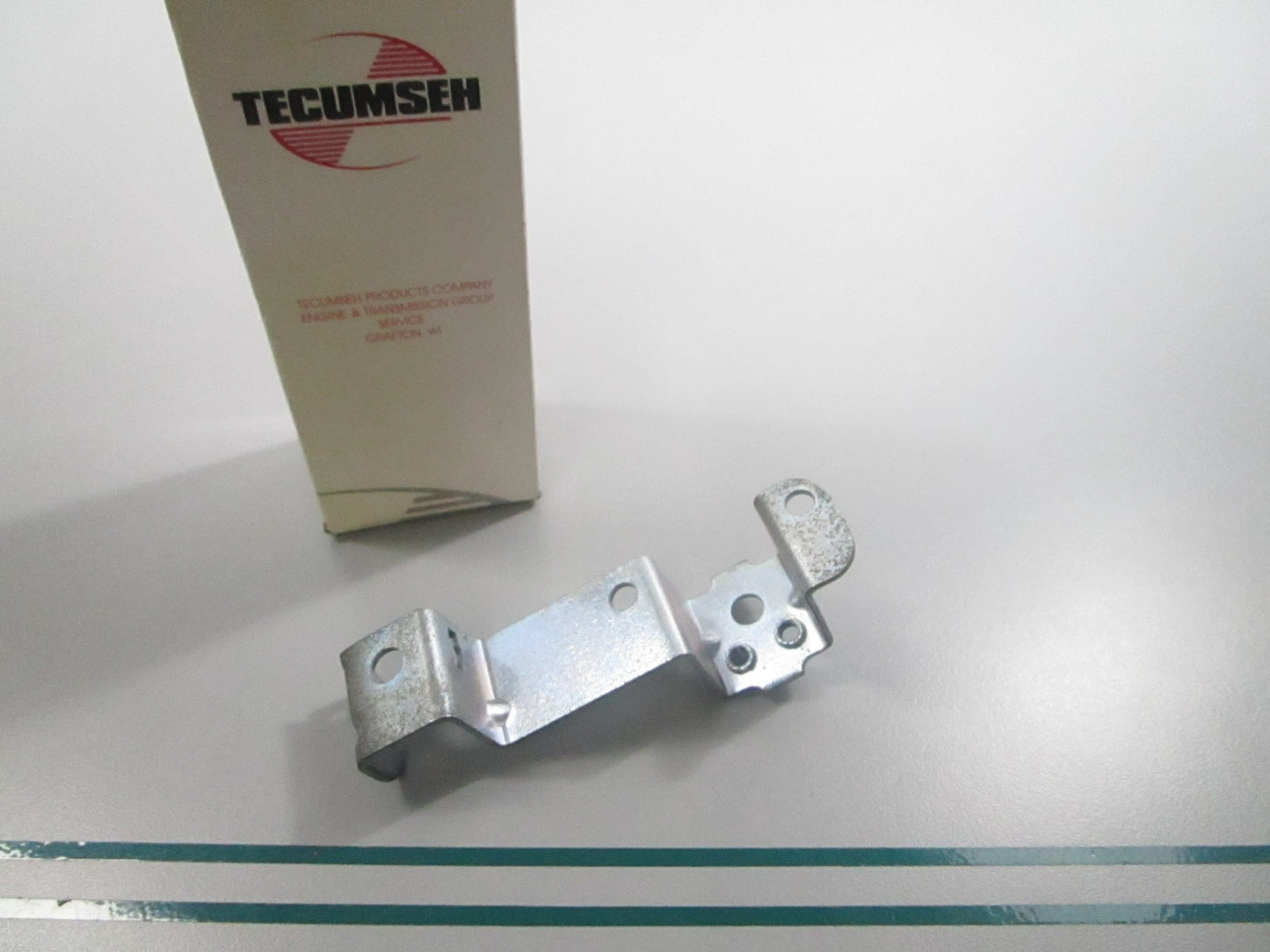 NEW OEM 34583A Tecumseh Bracket 0810