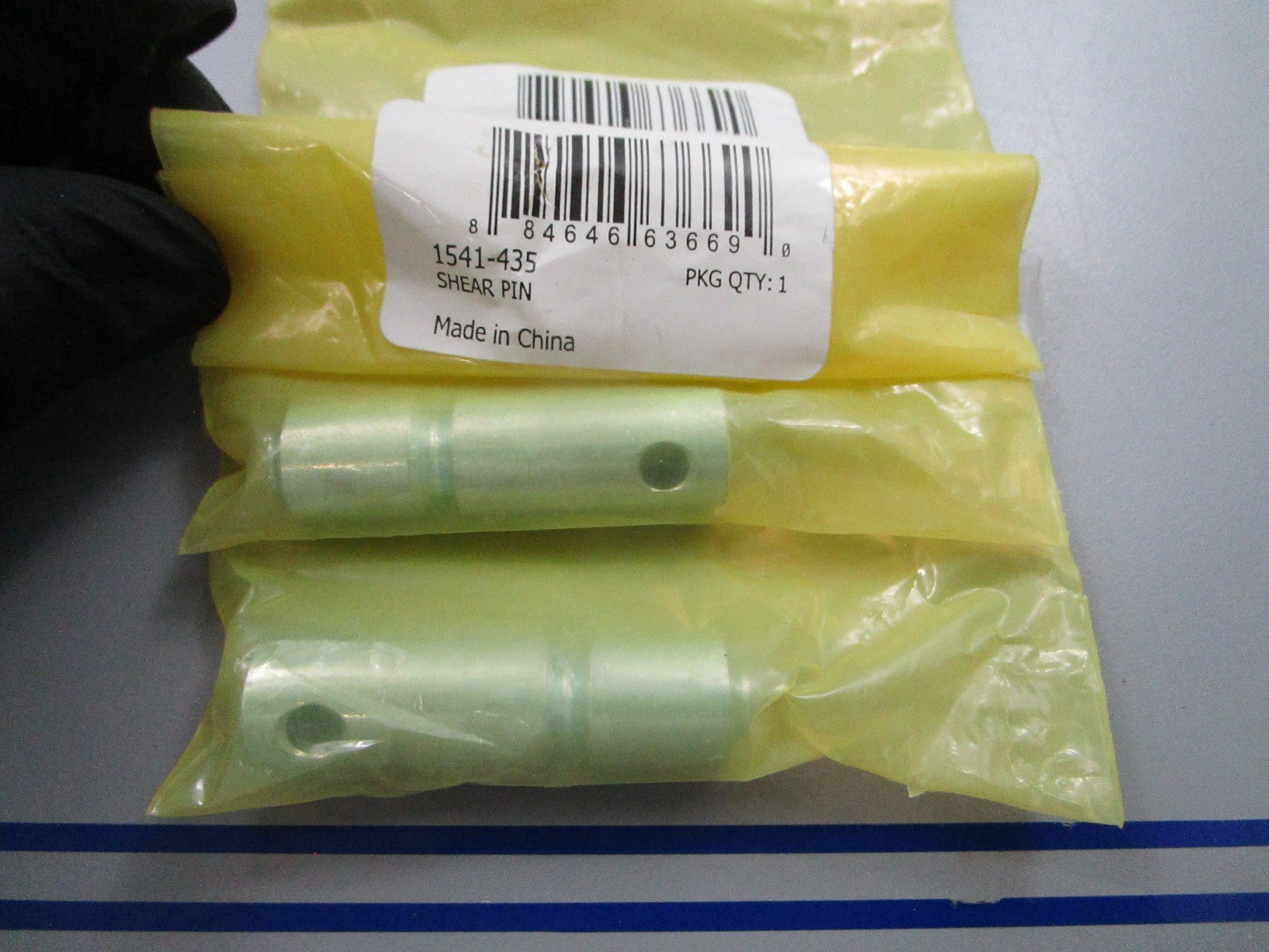 *NEW OEM* (LOT OF 2) 0810 Arctic Cat Shear Pin 1541-435