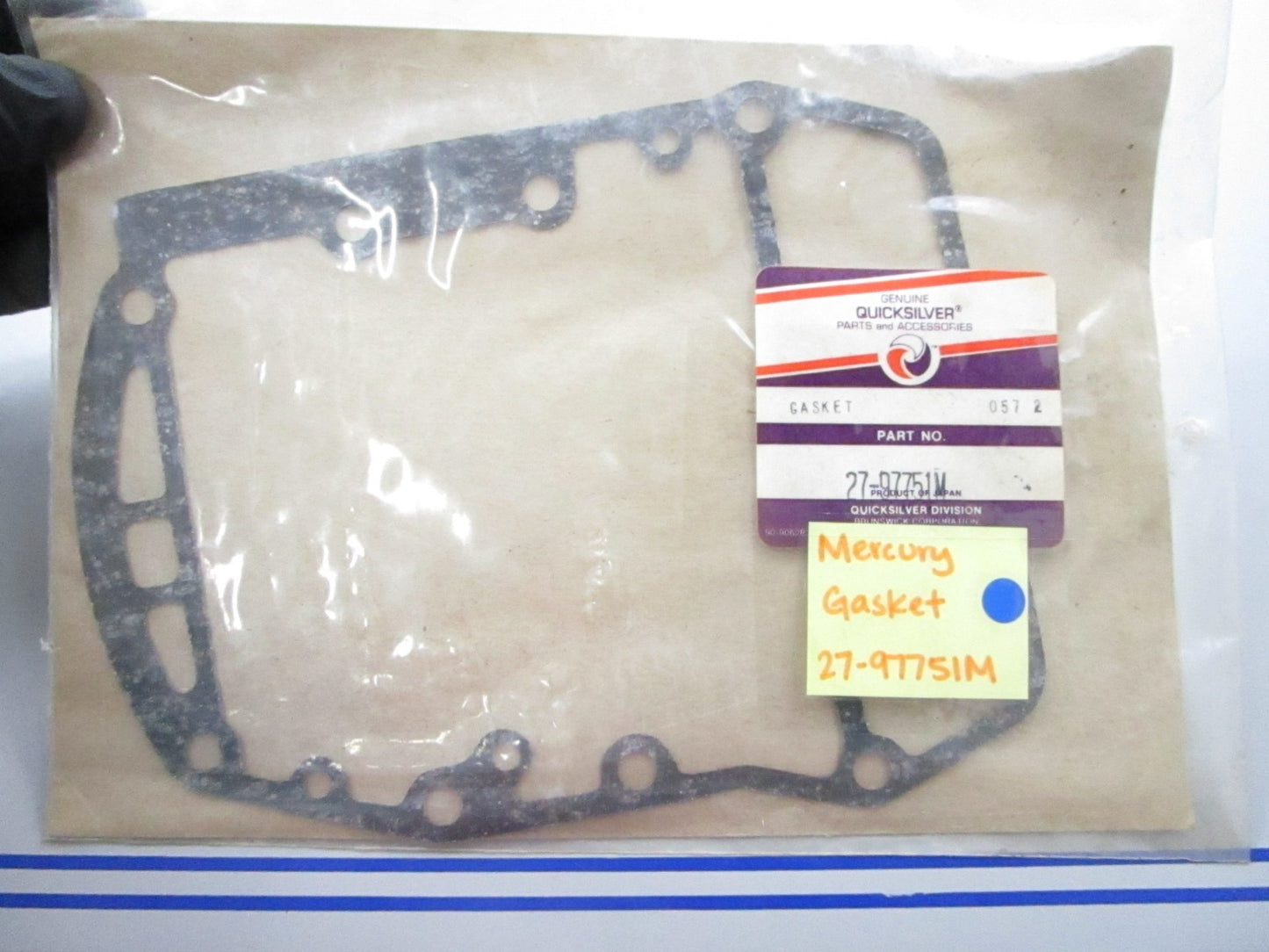 *NEW OEM* 0810 Mercury Quicksilver Gasket 27-97751M