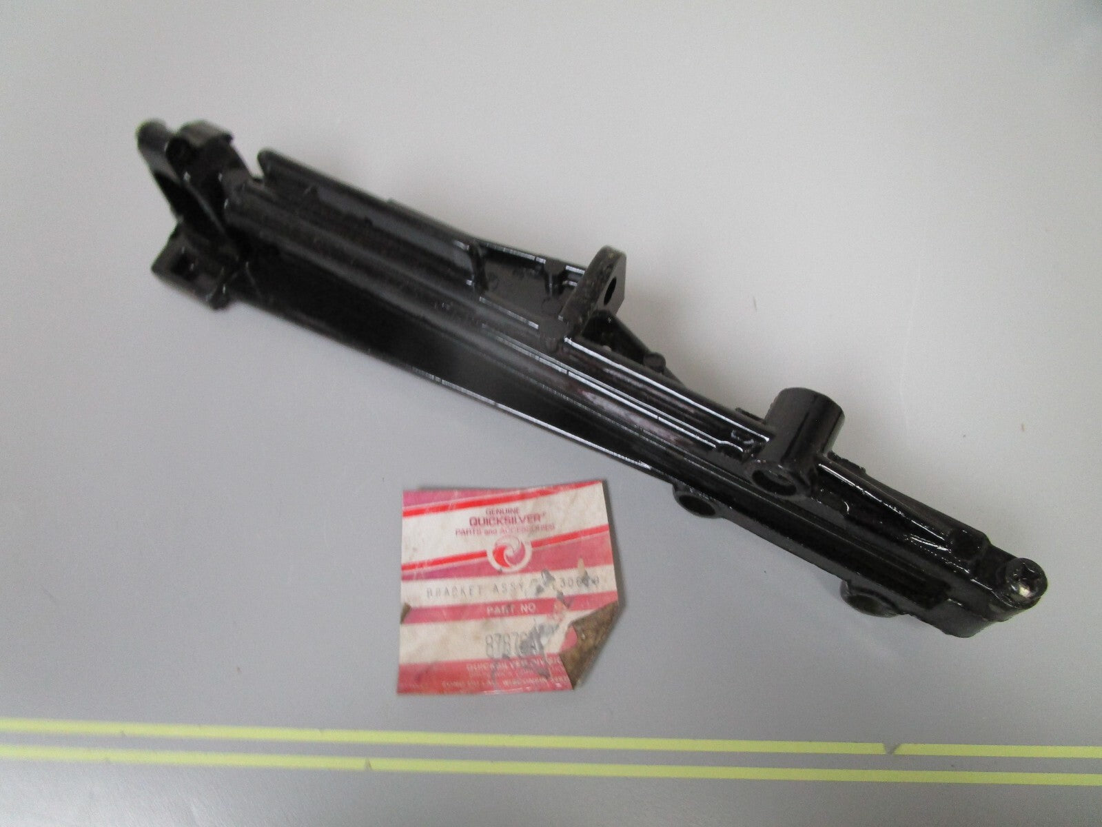 *NEW OEM* 0720 Mercury Quicksilver Bracket Assembly 87876A1