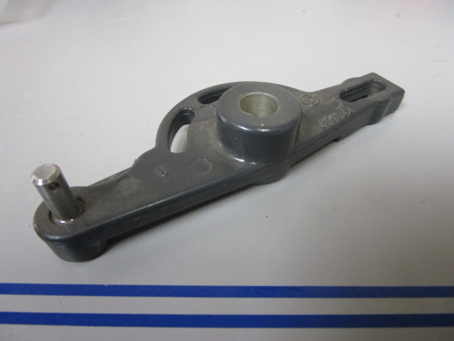 *NEW OEM* 0810 OMC Johnson Evinrude Lever Arm Assembly 984047 0984047