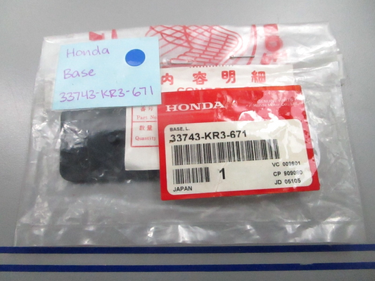 *NEW OEM* 0810 Honda Base 33743-KR3-671