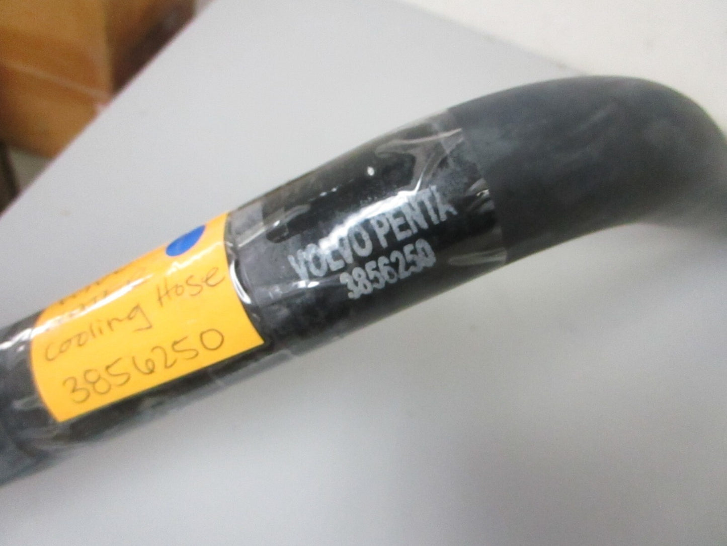 *NEW OEM* 0720 Volvo Penta Water Cooling Hose 3856250
