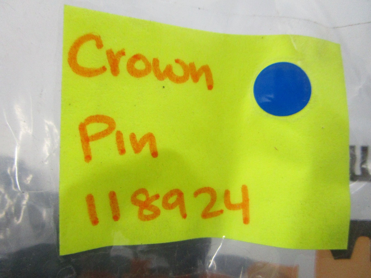 NEW OEM 118924 Crown Pin 0810