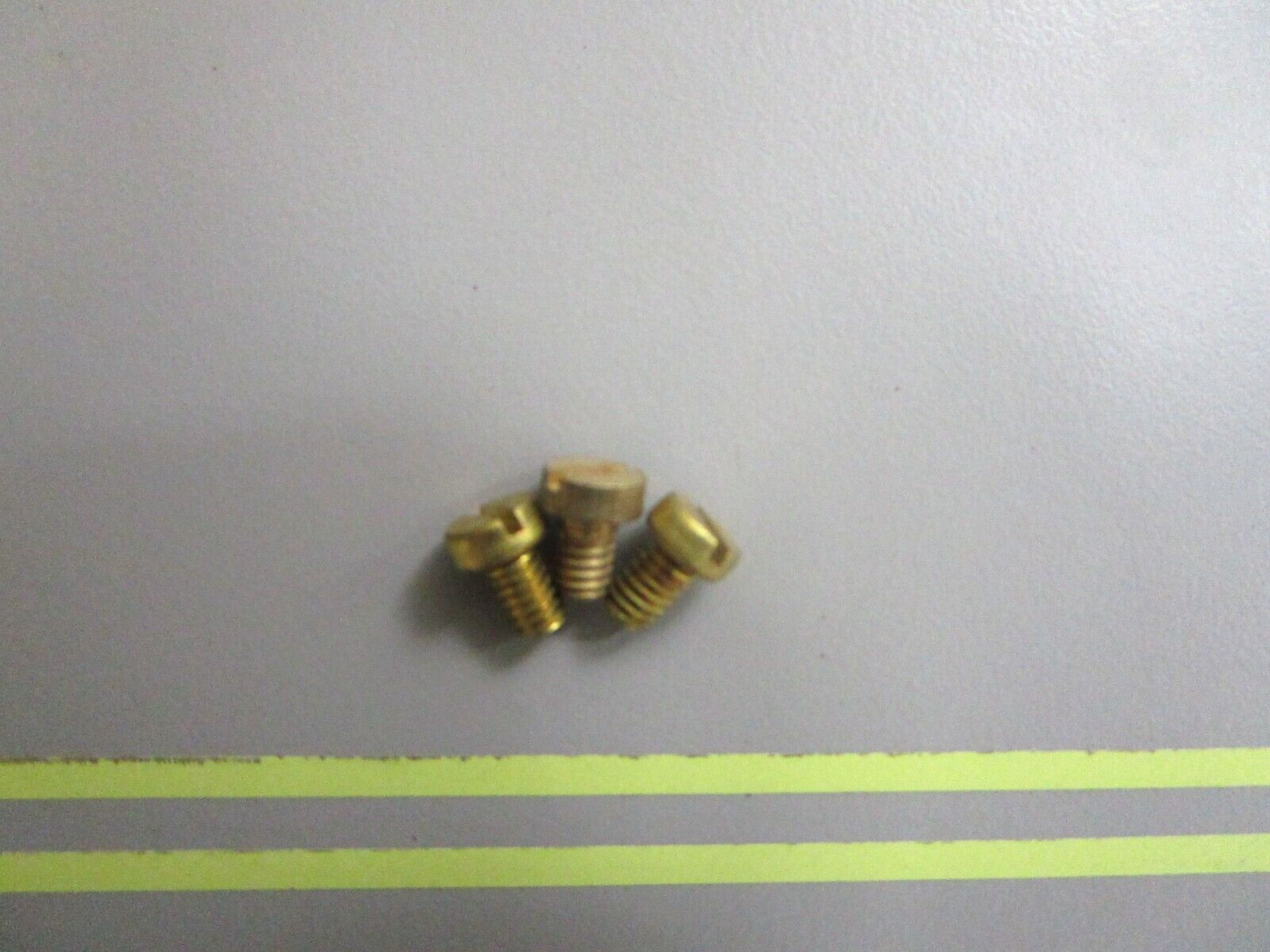 *NEW OEM* (LOT OF 3) 0810 Volvo Penta Screw 840785