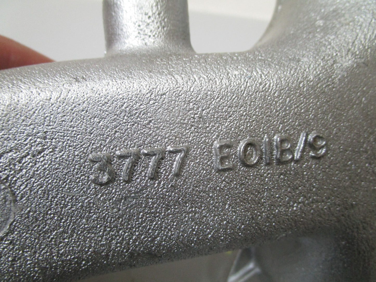 *NEW* 0720 Barton 3499-2 Manifold Replaces: Perkins 3777E01B 377E01B-9