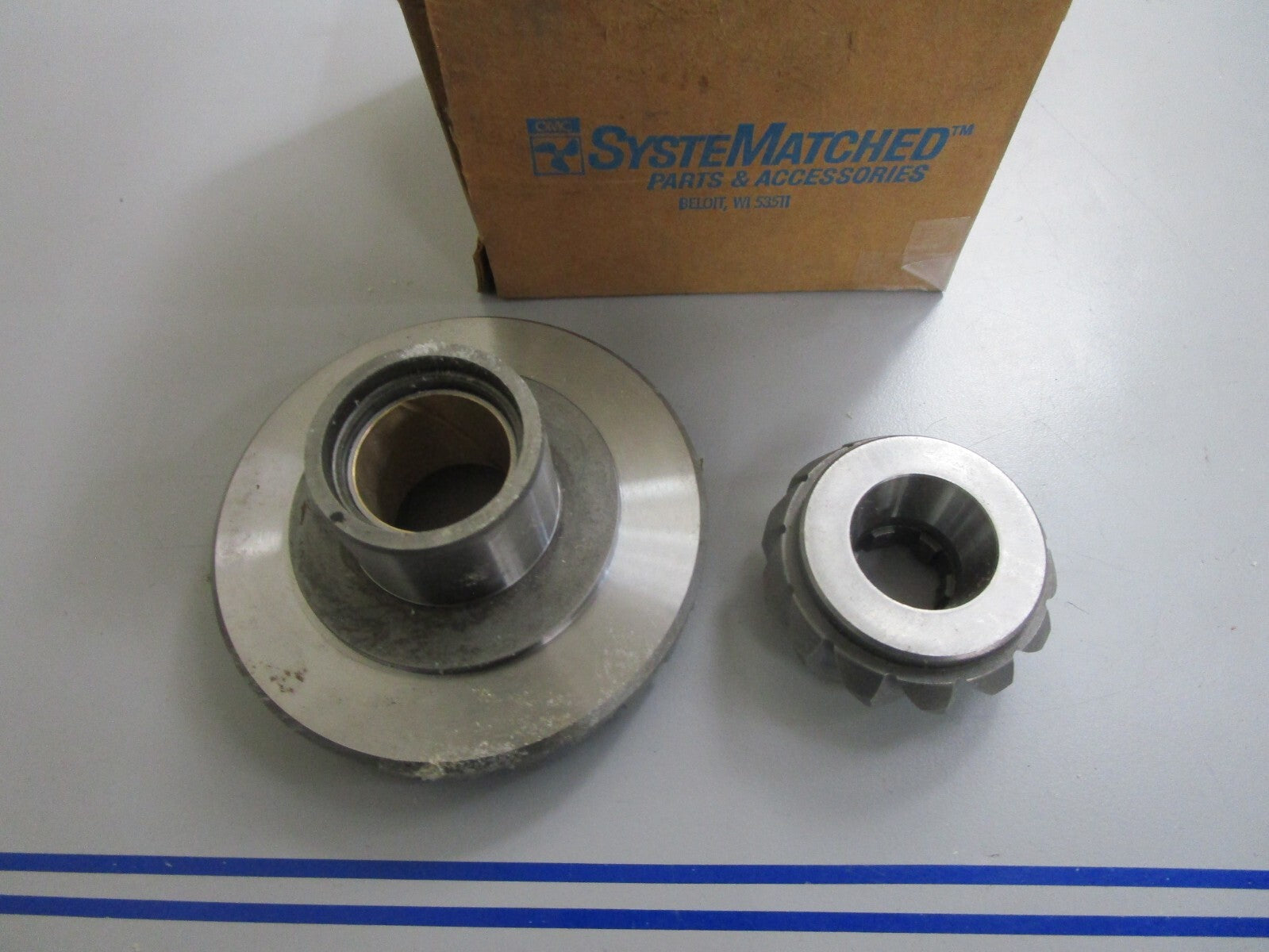 *NEW OEM* 0820 OMC Johnson Evinrude Gear & Pinion Ay 434063 0434063