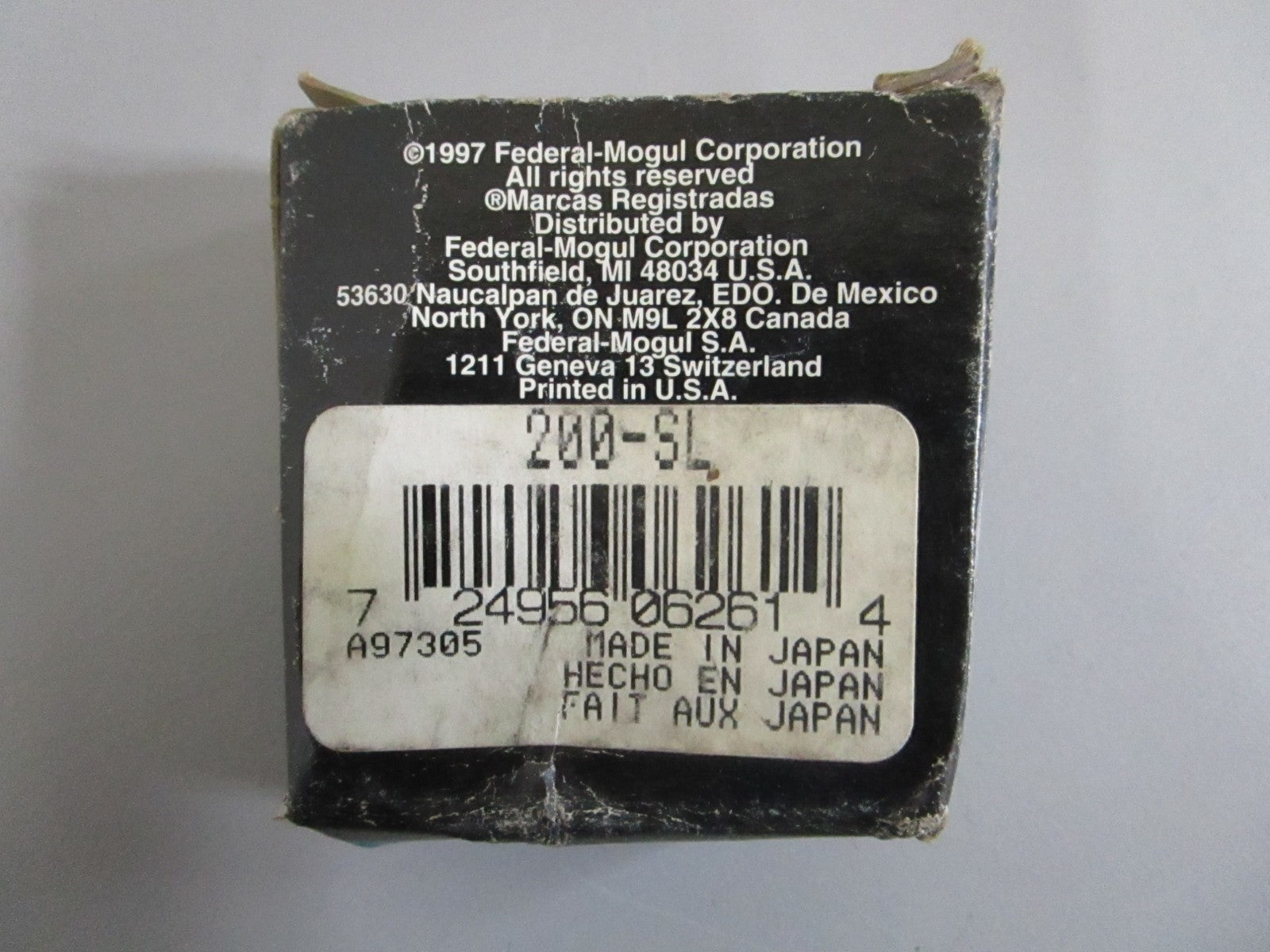 Federal-Mogul BCA NEW OEM 200-SL Sealed Roller Bearing NOS Genuine Part 0820