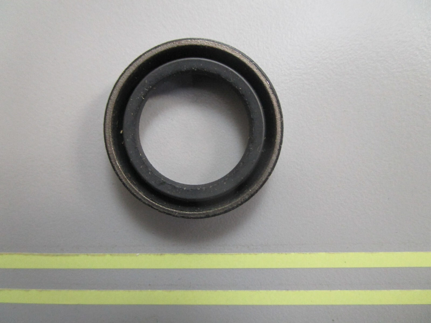 *NEW OEM* 0810 Mercury Quicksilver Seal 26-66301