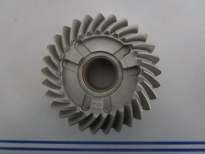 NEW OEM 387143 0387143 OMC Johnson Evinrude 29T Forward Gear 0820