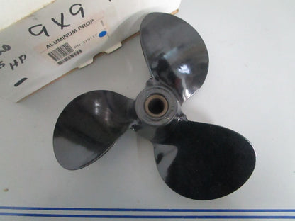 *NEW OEM* 0820 OMC Johnson Evinrude 9×9 Propeller 379717 0379717