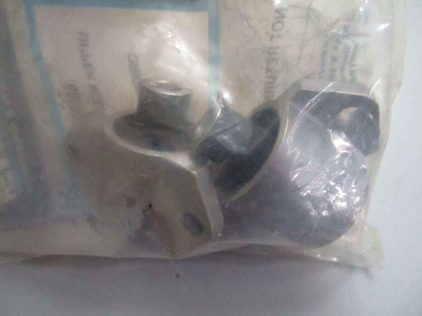 *NEW OEM* 0820 Mercury Quicksilver Upper Mount Set 8M0078457