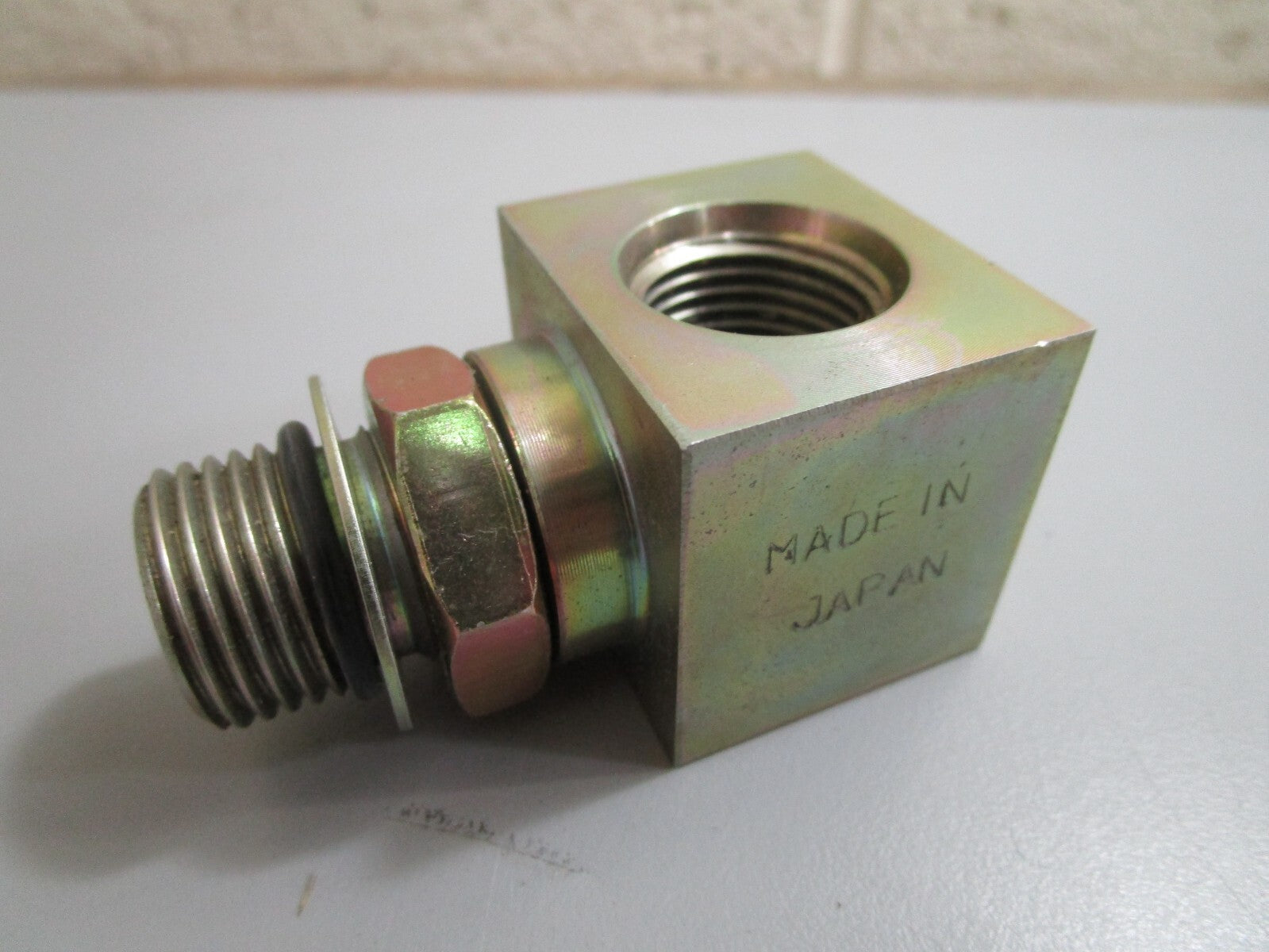 *NEW OEM* 0820 Nissan Connector Ay 58065-L6003-US