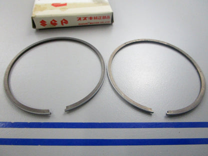 NEW OEM 12140-93113 Suzuki 2 Piston Ring Set 0810