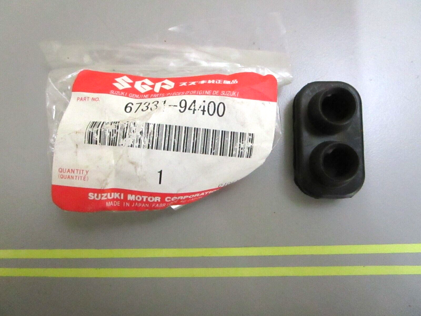 *NEW OEM* 0750 Suzuki REMOCON CABLE GROMMET 67331-94400