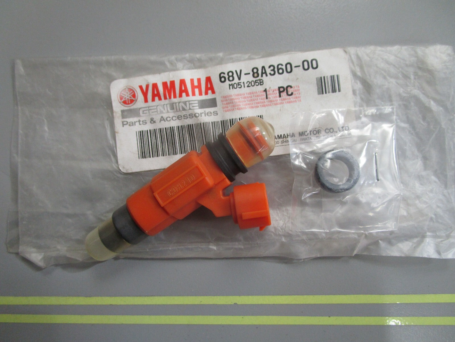 *NEW OEM* 0820 Yamaha Injector 68V-8A360-00-00