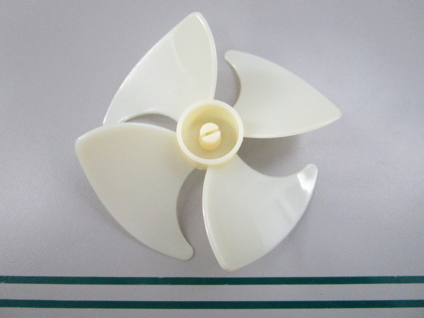 NEW OEM WR02X12499 GE Refrigerator Fan 0810