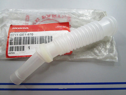 NEW OEM 15711-GE1-670 Honda Oil Entrance Pipe 0810