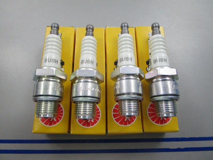 NEW (LOT OF 4) BU8H NGK Spark Plug 0810