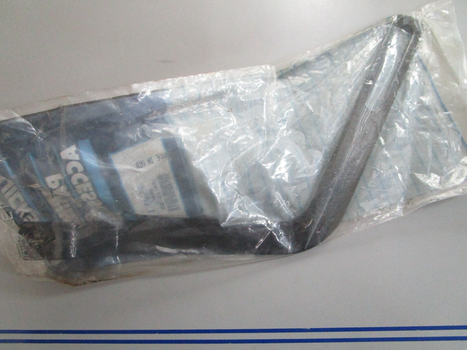 *NEW OEM* 0820 Mercury Quicksilver Brace 89609 1