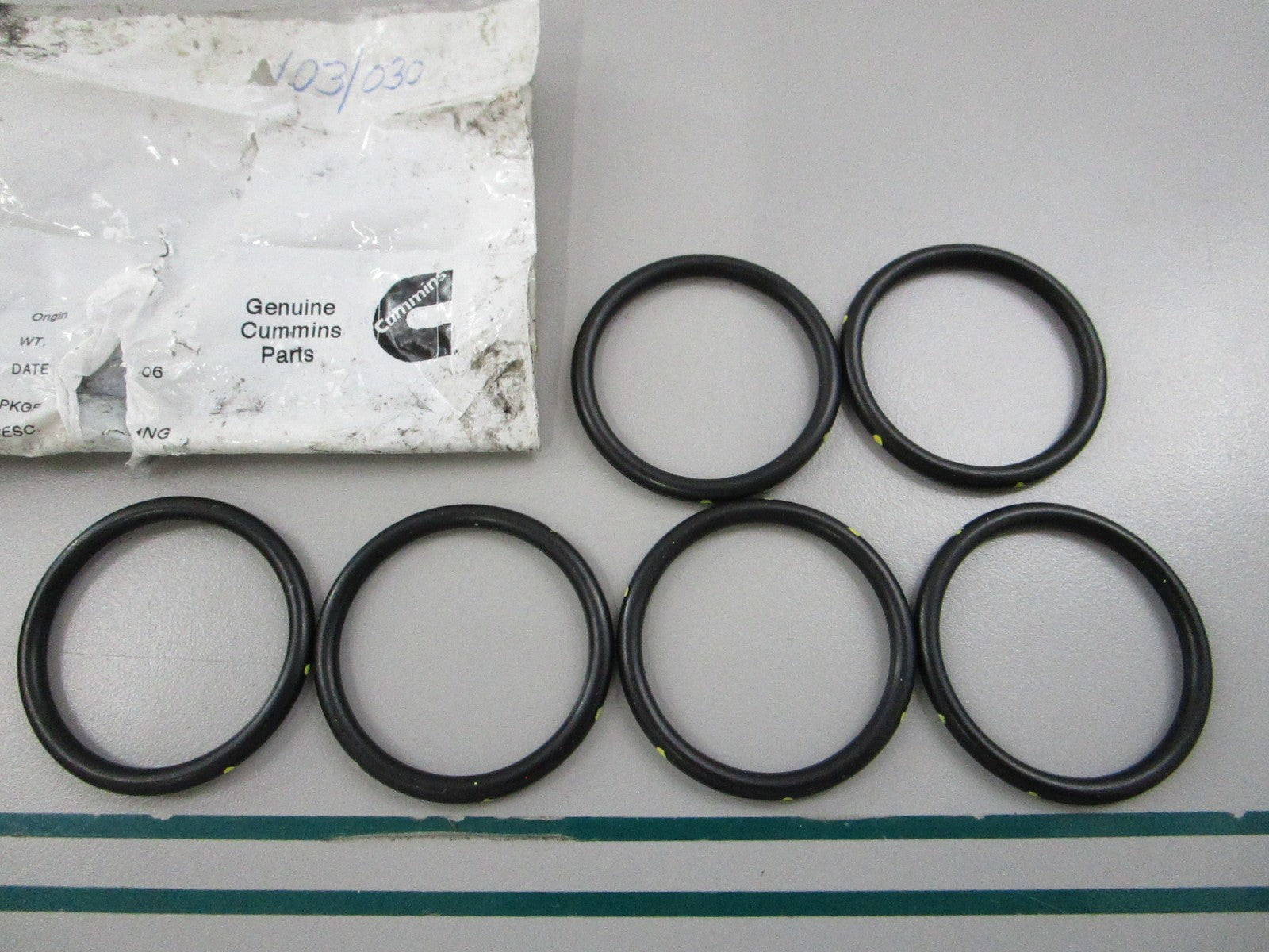 NEW OEM (LOT OF 6) 3050667 Cummins O-Ring Seal 0810