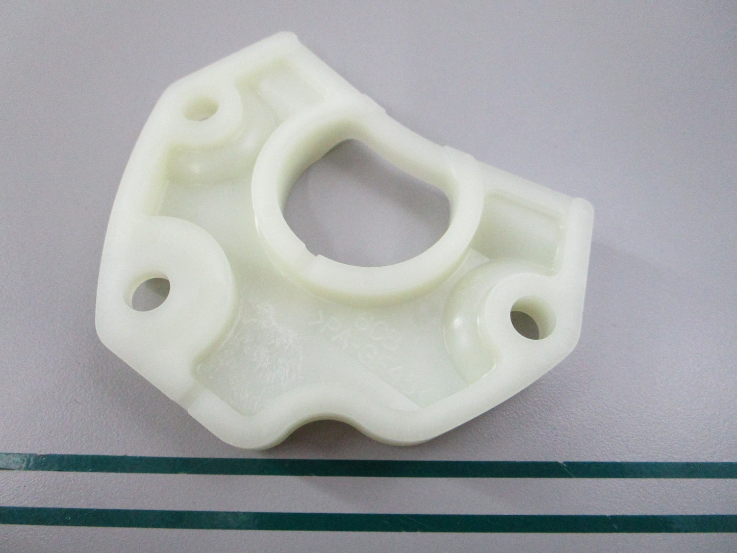 NEW OEM 6CB-44312-00-00 Yamaha Water Pump Housing Cover 0810