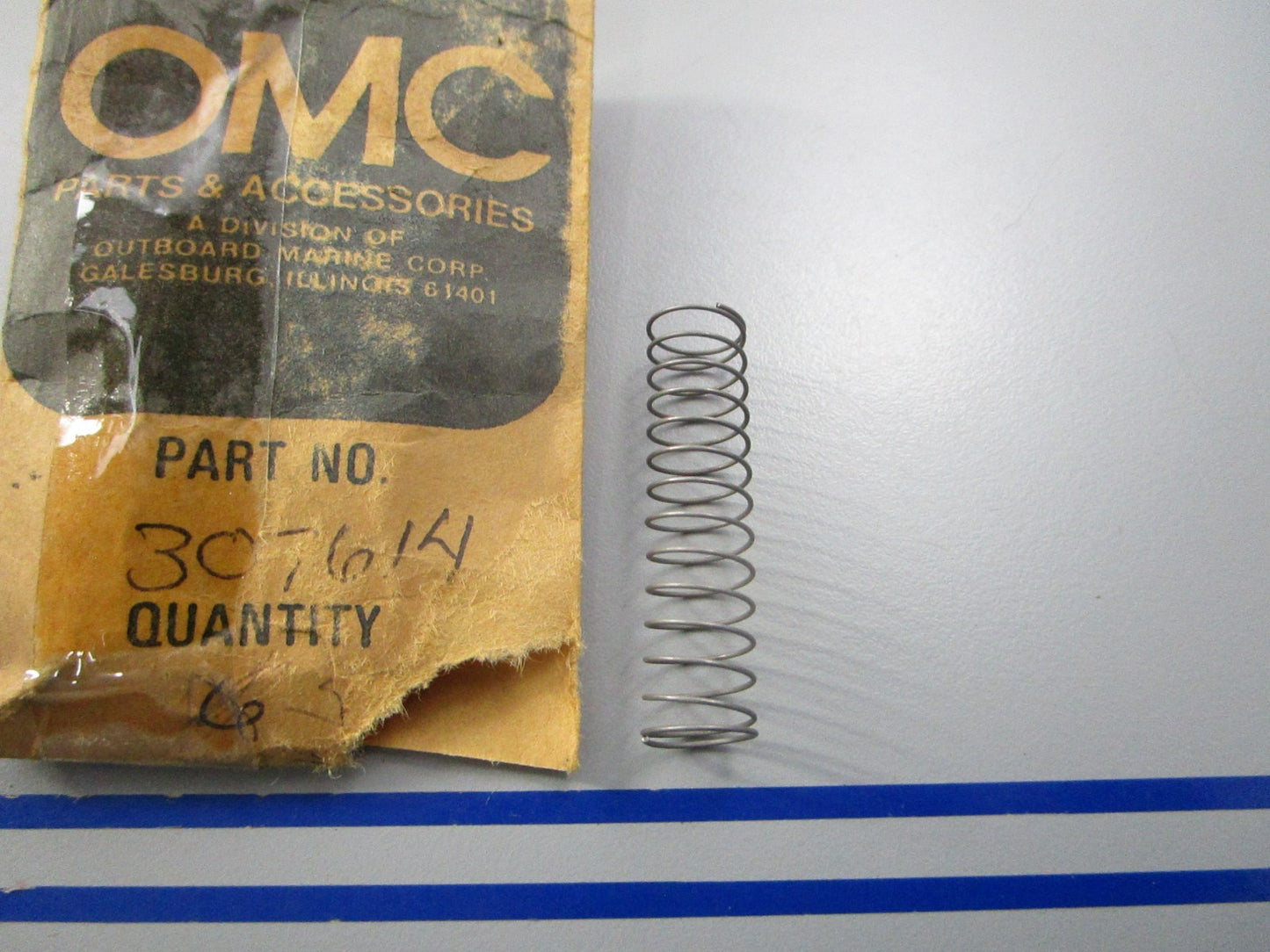 NEW OEM 307614 0307614 OMC Johnson Evinrude Spring 0810