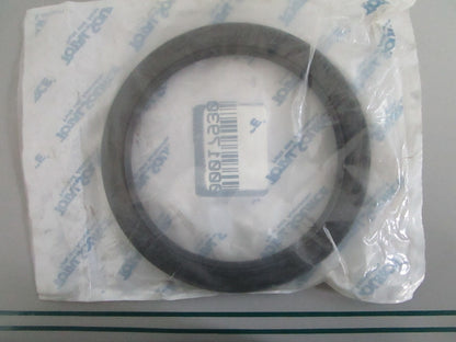 NEW MBF3016-12023 Total Source Hub Seal For: Mitsubishi 0820