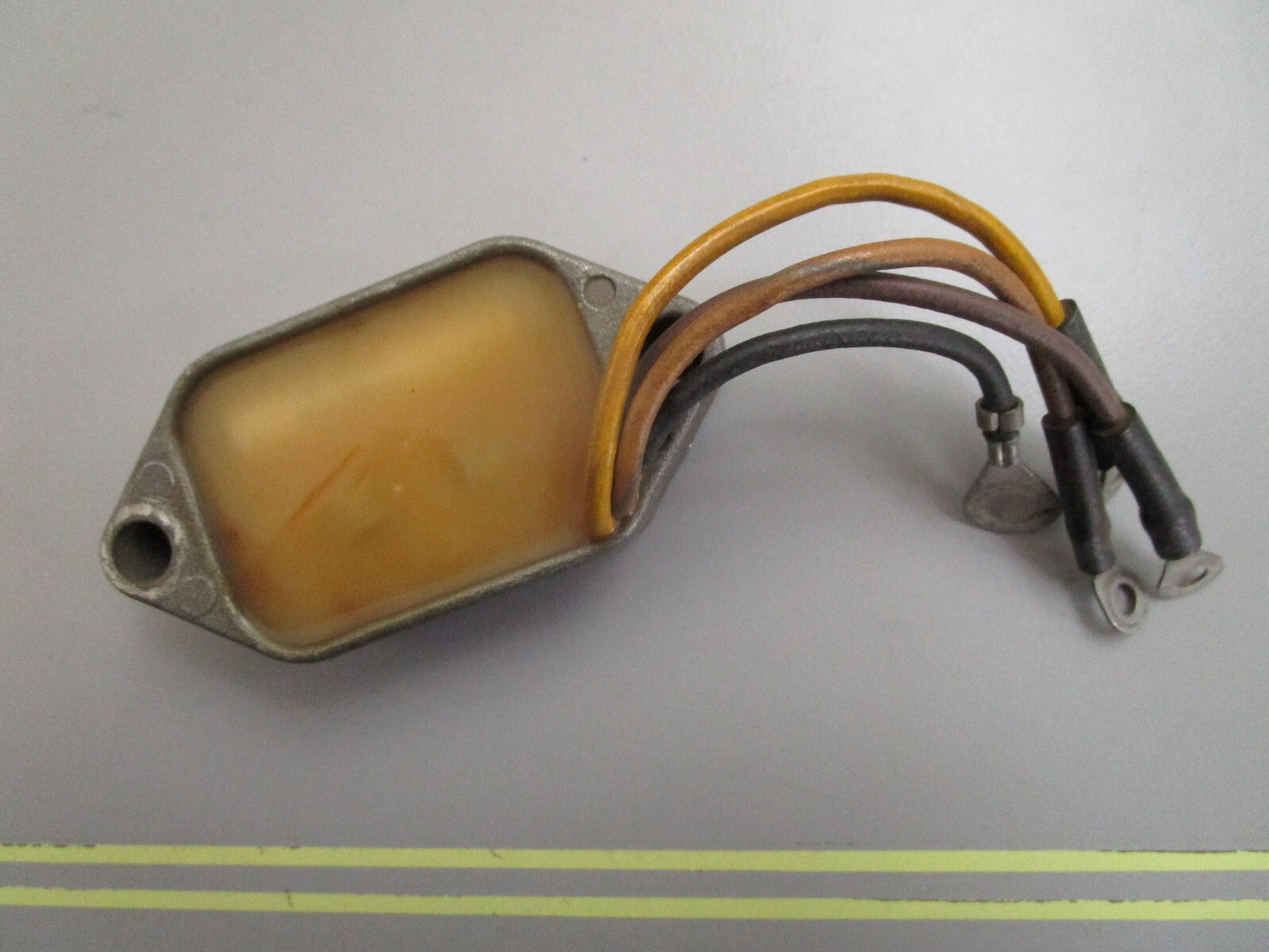 *NEW OEM* 0820 OMC Johnson Evinrude Voltage Regulator 315480 0315480