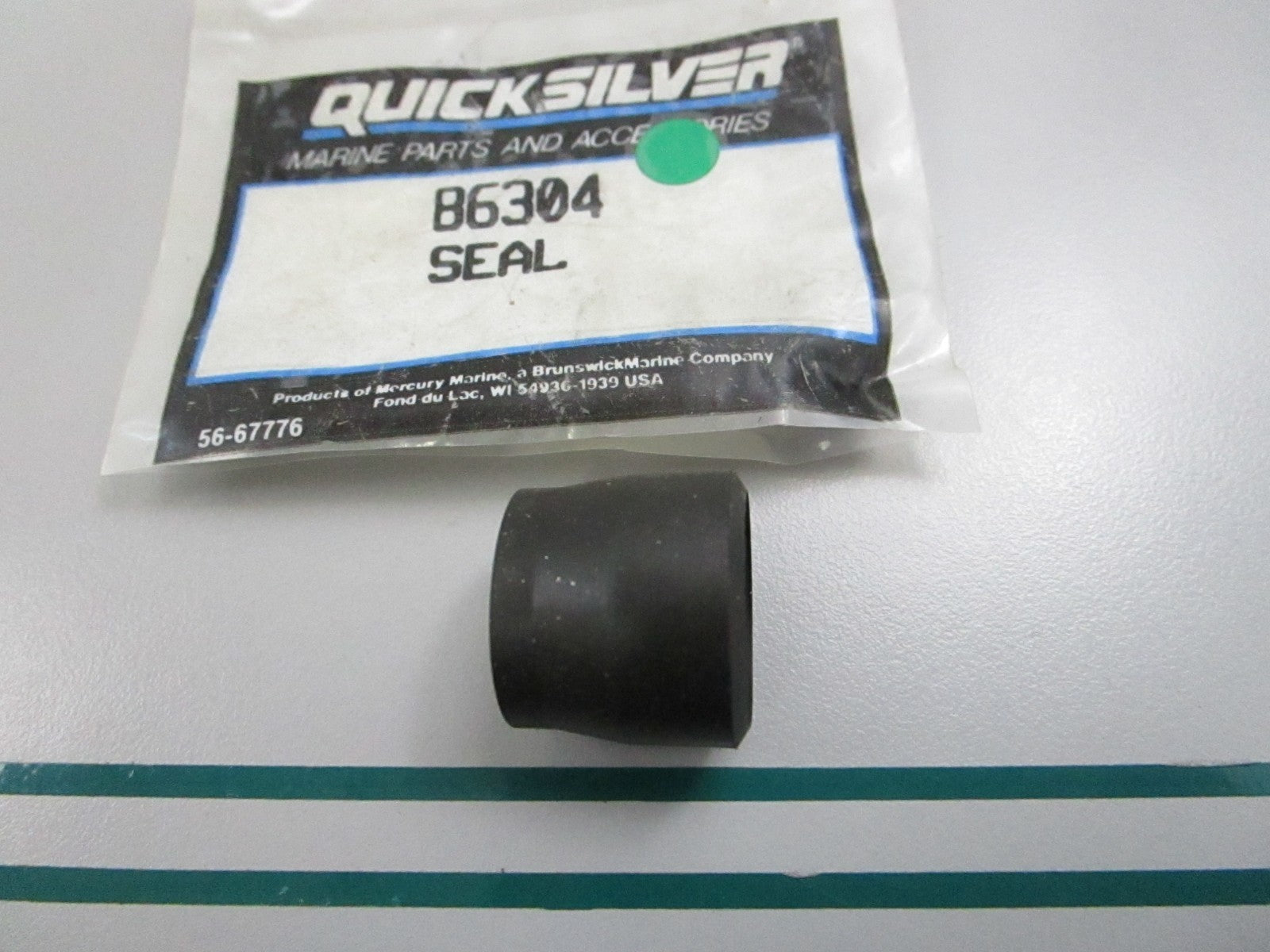 NEW OEM 86304 Mercury Quicksilver Seal 0810