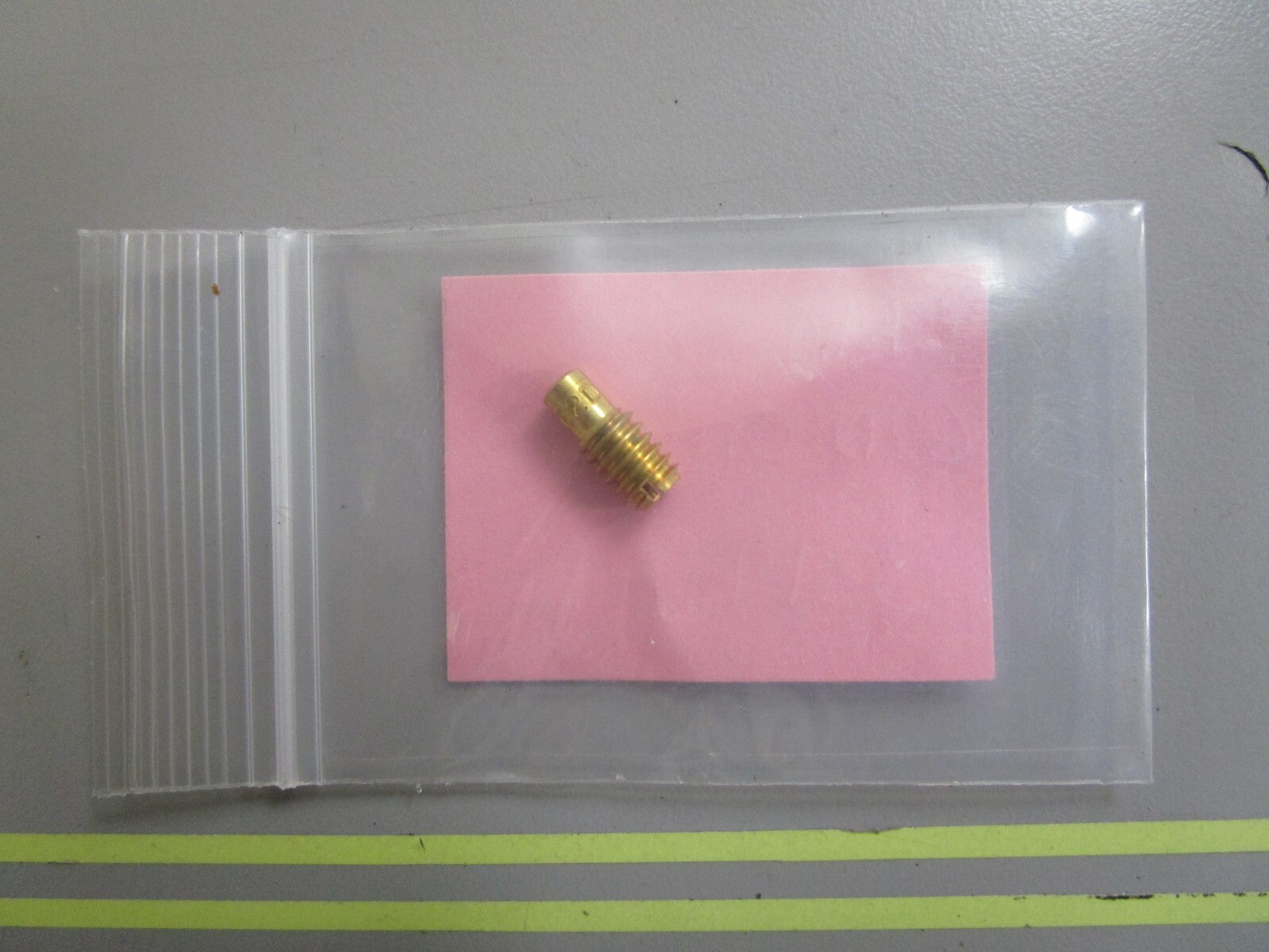 *NEW OEM* 0810 OMC Johnson Evinrude 62D Orifice 331433 0331433