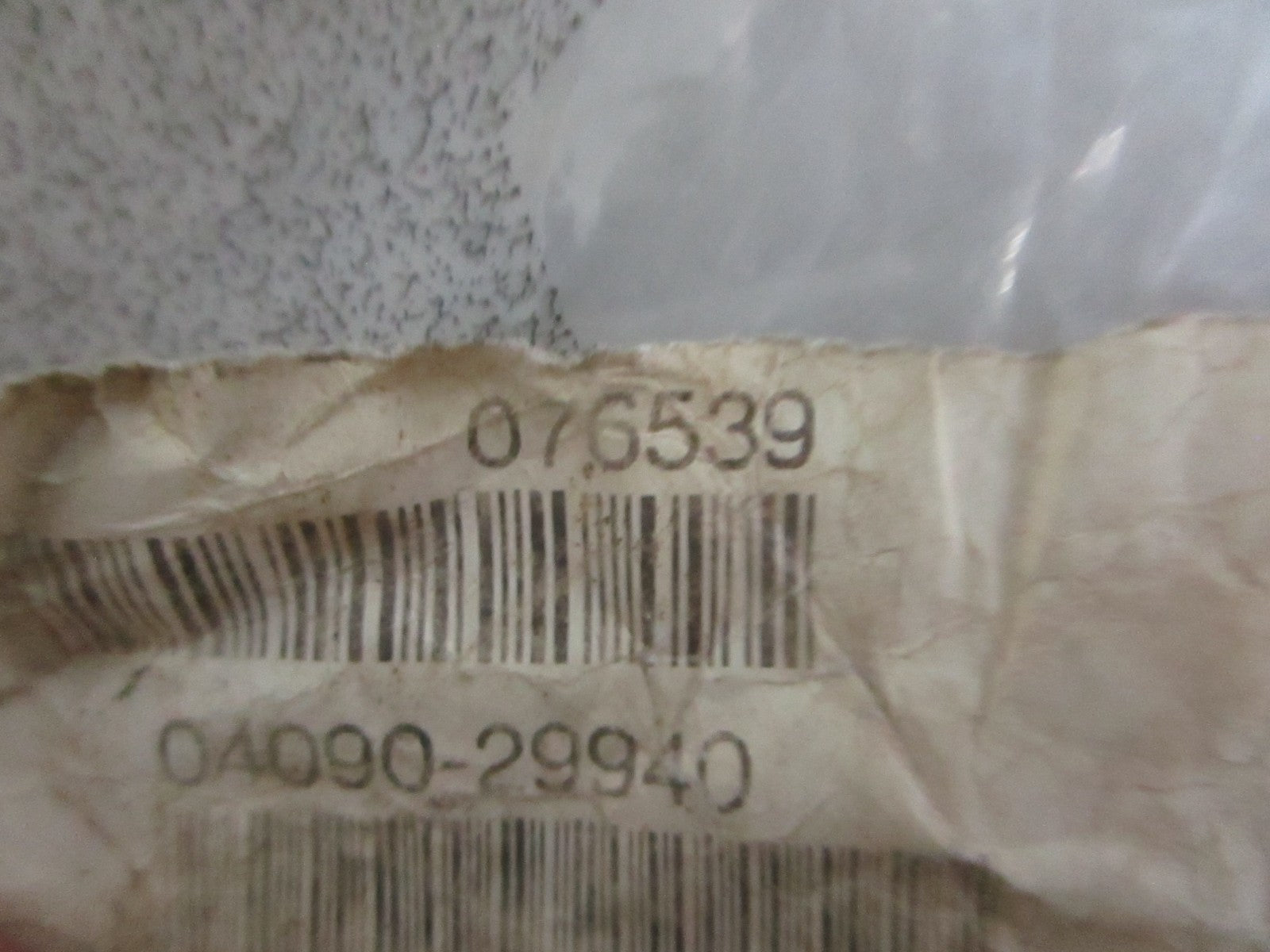 *NEW OEM* 0820 Crown Bumper 76539