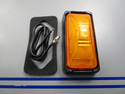 NEW 50-52621 Seachoice Marker Light 0810