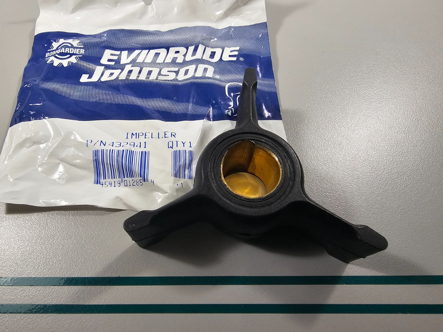 NEW OEM 432941 0432941 OMC Johnson Evinrude Impeller 0810