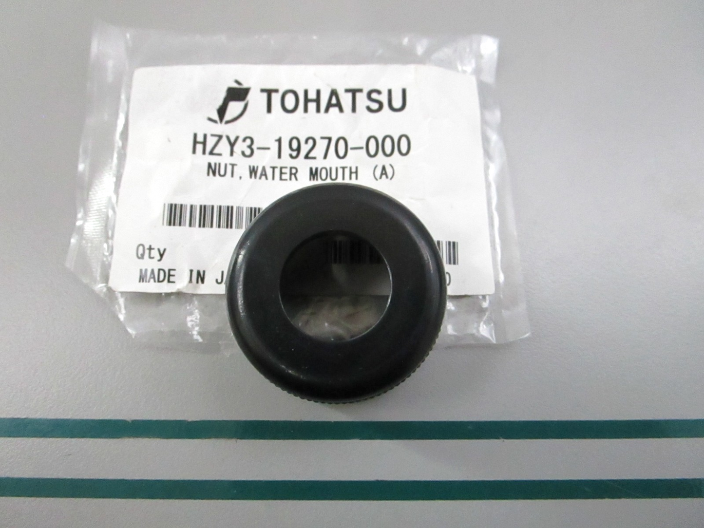 NEW OEM HZY3-19270-000 Tohatsu Water Mouth Nut (A)0810