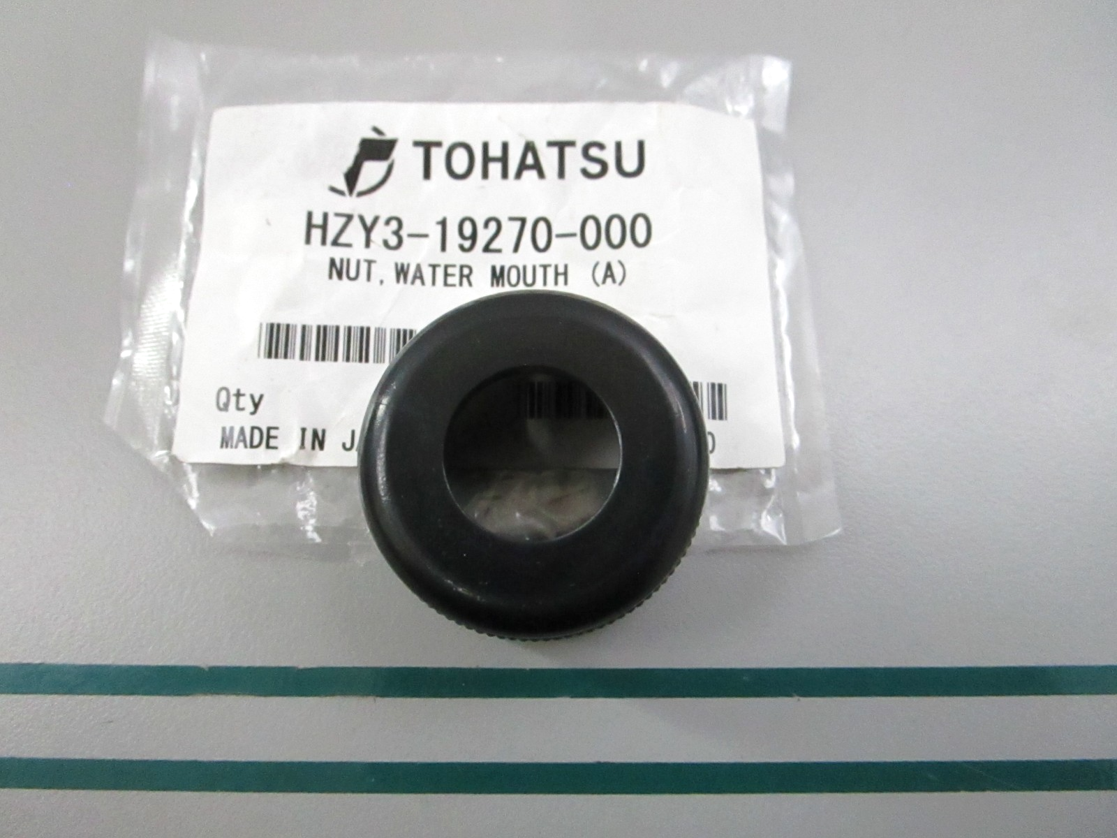 NEW OEM HZY3-19270-000 Tohatsu Water Mouth Nut (A)0810