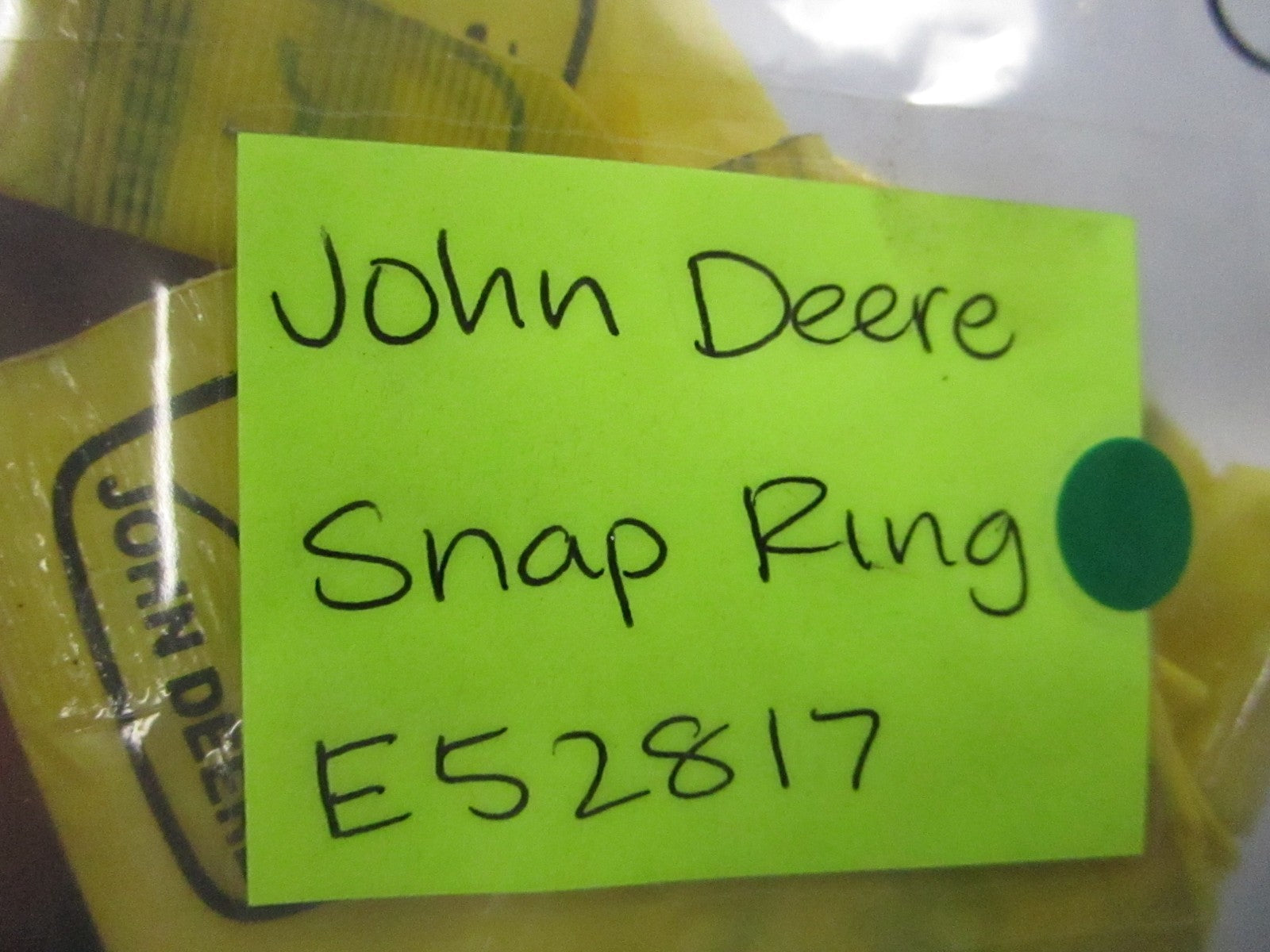 NEW OEM E52817 John Deere Snap Ring 0810