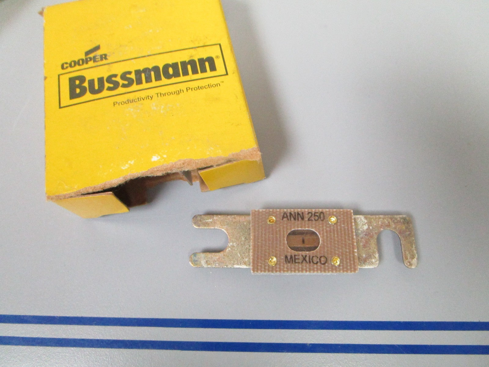 NEW OEM 1DC77 Bussman Ann-250 Fast Acting Limiter Fuse 0720