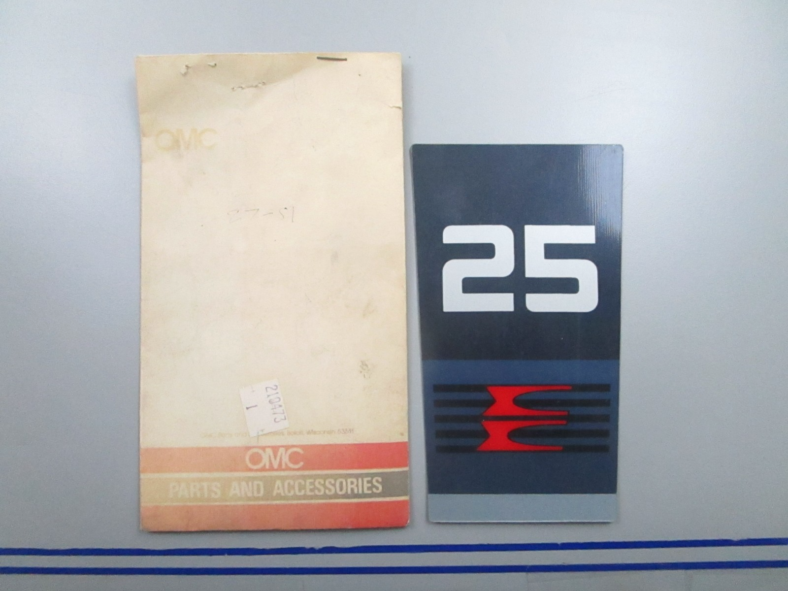 *NEW OEM* 0810 OMC Johnson Evinrude Decal 210473 0210473