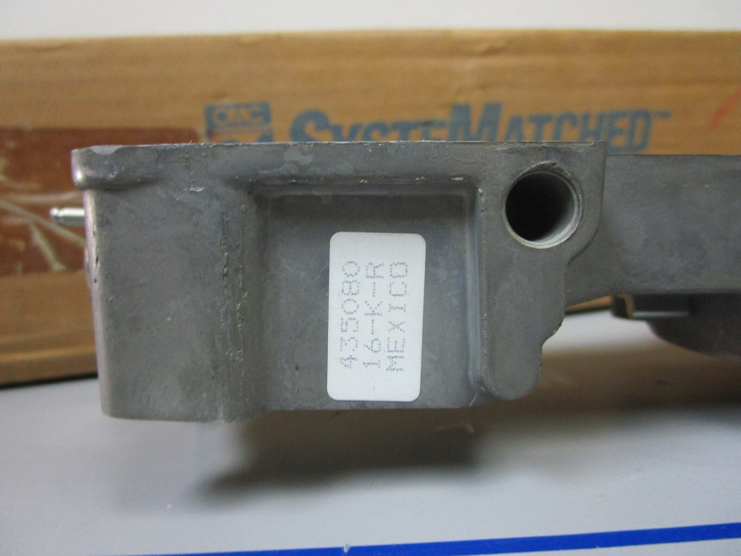 *NEW OEM* 0720 OMC Johnson Evinrude 91' - 94' 105 150 175 hp STBD Throttle Body