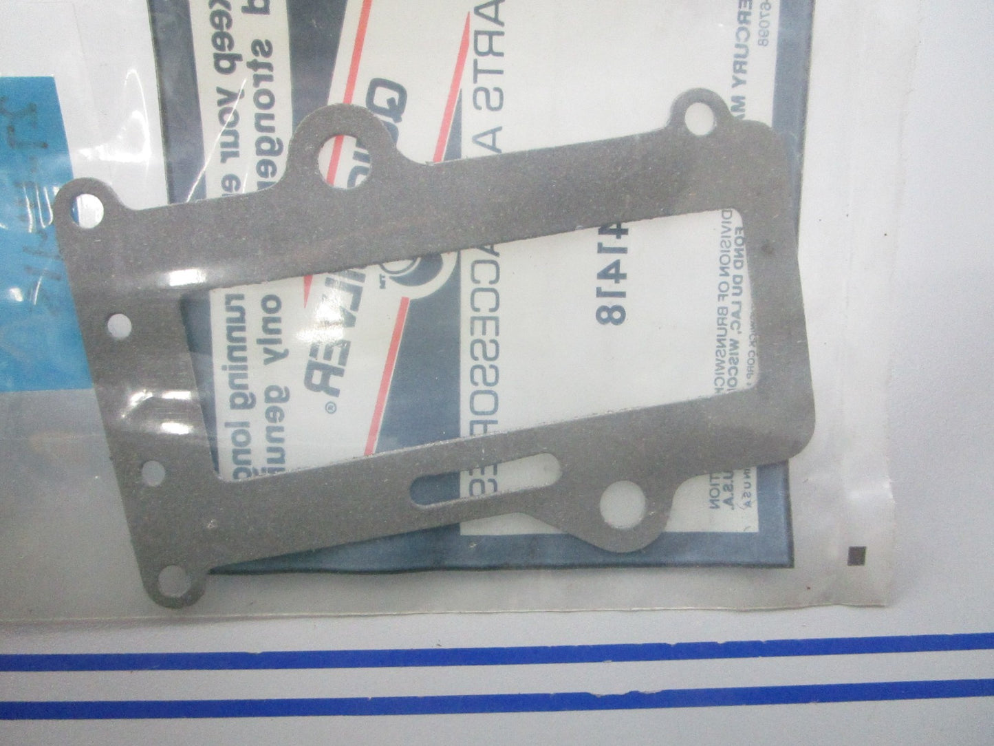 NEW OEM 27-41418 Mercury Quicksilver Gasket 0810