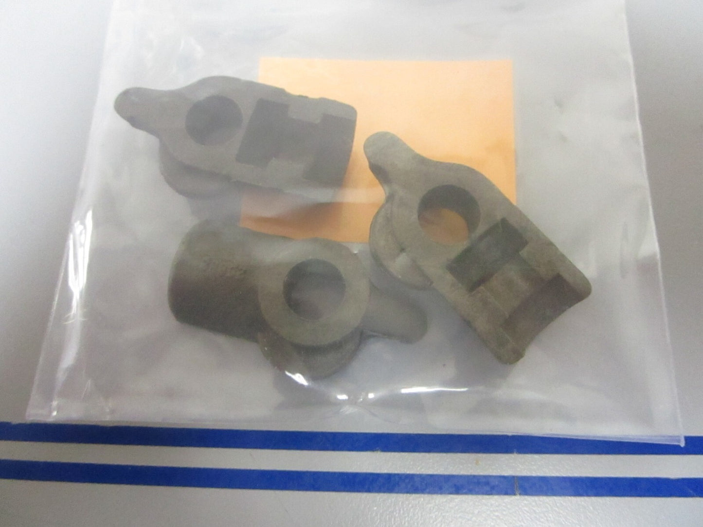 *NEW OEM* (LOT OF 3) 0810 Mercury Quicksilver Coupler 27872