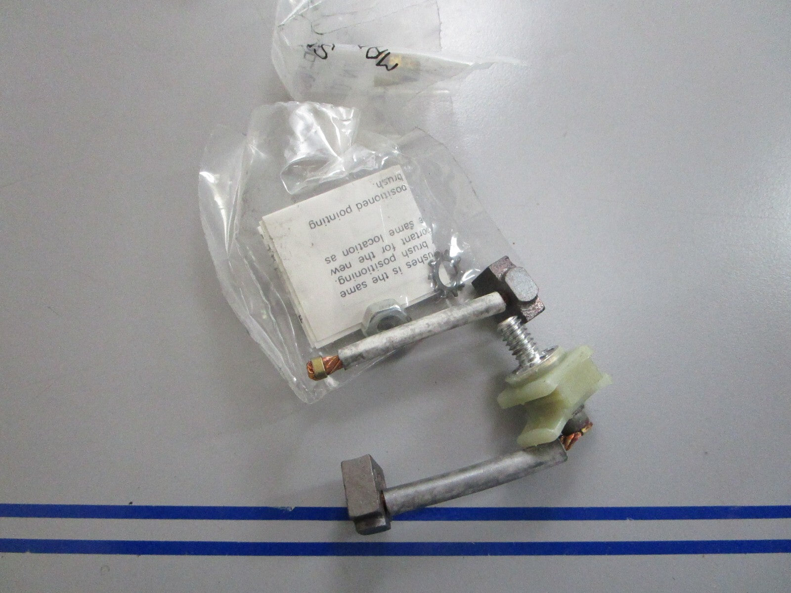 *NEW OEM* 0810 OMC Prestolite Brush Set 379992 0379992 17-103