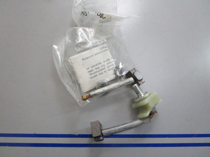 *NEW OEM* 0810 OMC Prestolite Brush Set 379992 0379992 17-103