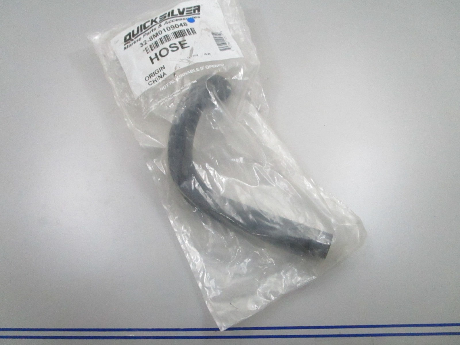 *NEW OEM* 0810 Mercury Quicksilver Hose 32-8M0109048