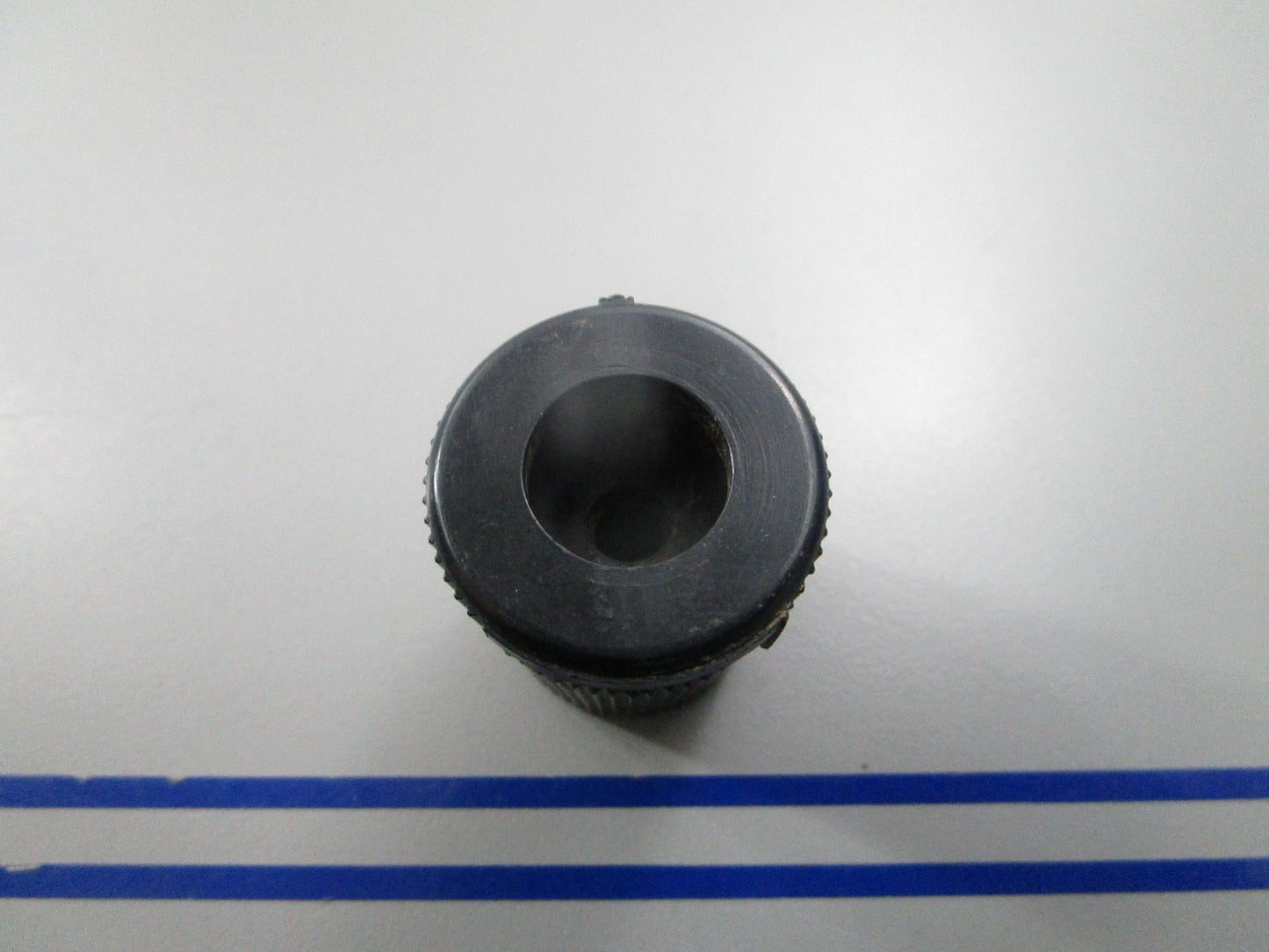 NEW OEM 308049 0308049 OMC Johnson Evinrude Knob 0810
