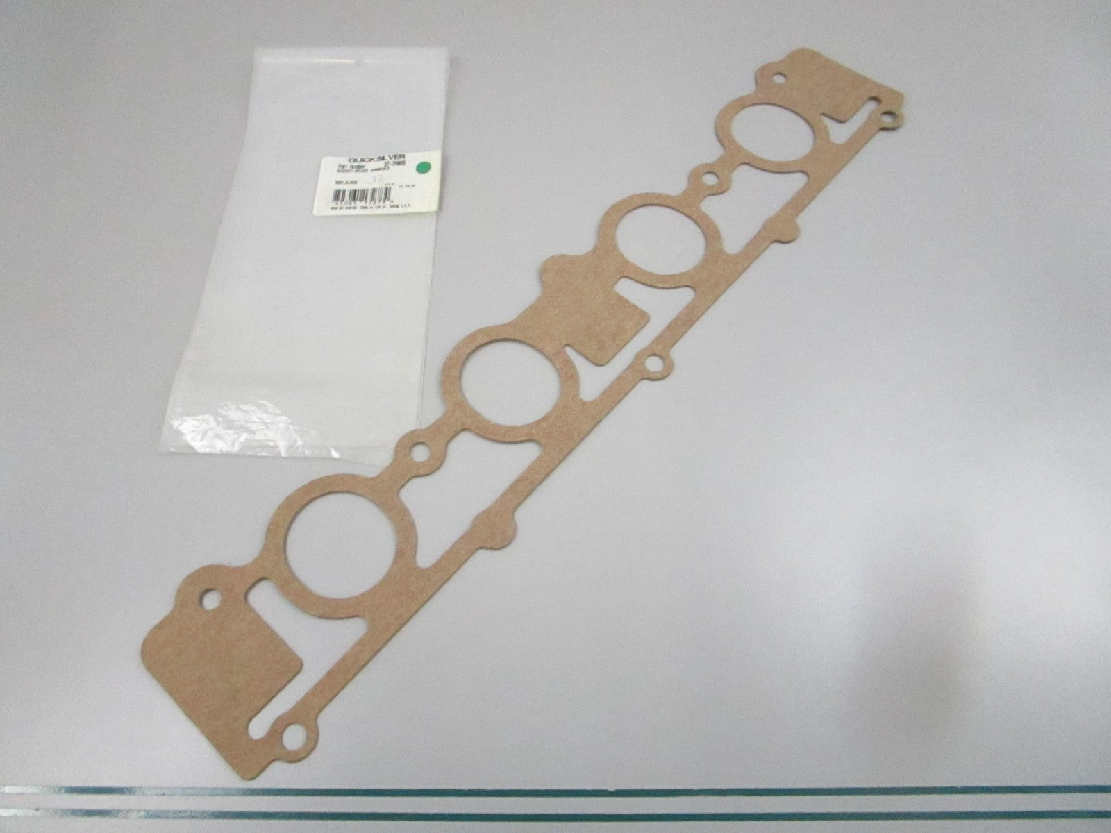 NEW OEM 27-70905 Mercury Quicksilver Gasket 0810