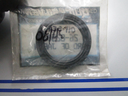 NEW OEM Mercury Quicksilver 26-825048 Oil Seal 0810
